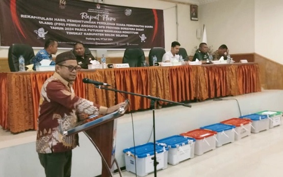 KPU Kabupaten Solok Selatan mencatat partisipasi pemilih pada PSU DPD RI hanya diikuti sebanyak 32,8 persen.