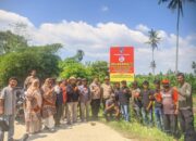 Lestarikan Batang Namang, Pemnag Simalanggang Pasang Spanduk Larangan Tangkap Ikan
