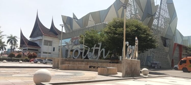 Youth Centre Padang