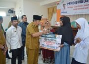106 Mustahik Terima Program Zakat Pemkab Agam