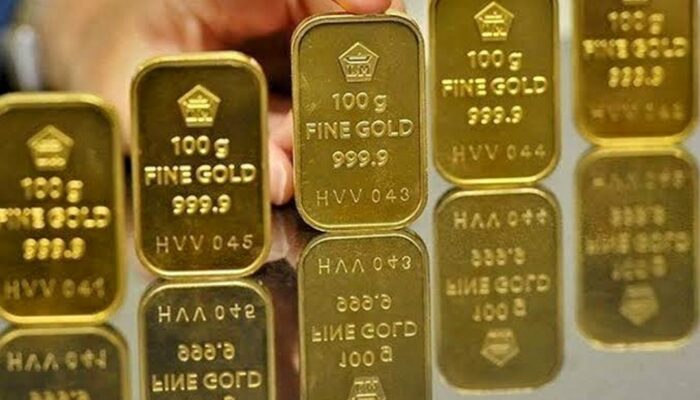 Masyarakat di Padang Gadai Emas Hingga Mesin Jahit di Pegadaian