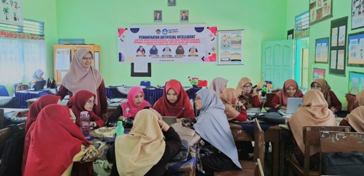 Kegiatan Pelatihan Pemanfaatan AI di SDN 02 Sungai Tanang, Sabtu(3/8). Ist