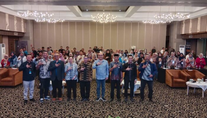 Kerja Sama Kemenparekraf dan UNS : Berikan Fasilitas Pendaftaran HKI Gratis untuk 100 Pelaku Ekraf di Sumbar