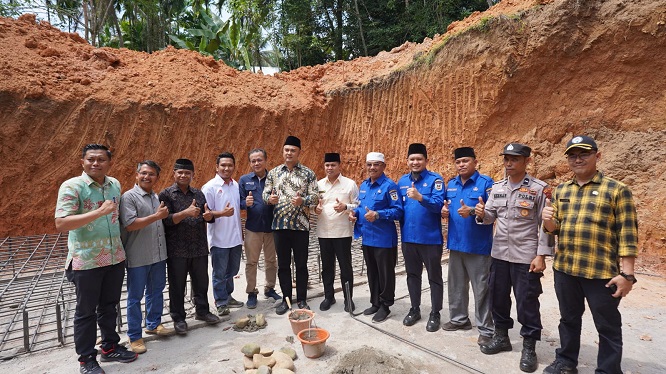 Pemerintah Kabupaten Sijunjung mulai pembangunan tower jaringan komunikasi BTS di Nagari Kampung Dalam, Kecamatan Lubuak Tarok.