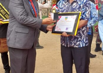 PT TKA Juara I Lomba Kebersihan dan Lingkungan Antar Perusahaan di Solsel