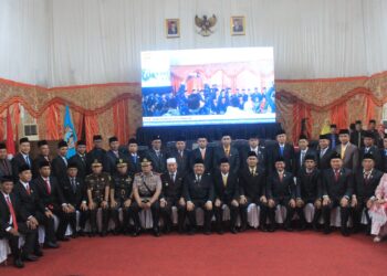 40 Anggota DPRD Pasbar Dilantik, Dirwansyah Jabat Pimpinan Sementara