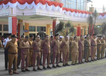 Apel Gabungan, Wabup Pasbar Risnawanto Minta OPD Kerja Maksimal