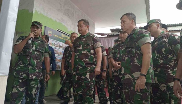 Tinjau Wilayah Kerja Korem 032/Wirabraja, KSAD Maruli Harapkan Kinerja Positif yang Berkelanjutan