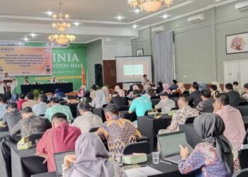 Panwaslu Kecamatan se-Kabupaten Dharmasraya saat mengikuti pelatihan. BADRI.