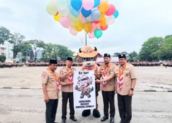 Sekjen Kwartir Nasional (Kwarnas) Gerakan Pramuka, Mayjen TNI (Purn) Dr Bachtiar, membuka secara resmi  Jambore Daerah X Kwarda Sumbar
