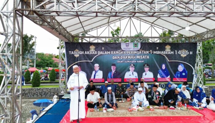 Pasbar Tuan Rumah Pertemuan BKMT se- Sumbar 