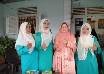 Ketua TP-PKK Pasbar Ajak Masyarakat Ciptakan Warung Hidup, Apotek Hidup, dan Sumber Pendapatan Keluarga