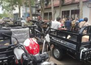 Kelompok Tani Terima Bantuan Alsintan