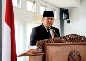 Fraksi Demokrat DPRD 50 Kota Sampaikan Pandangan terhadap Kota Pengantar APBD Rapat Paripurna 2024