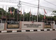 Syarat Administrasi Terpenuhi, KPU Sijunjung Terima Masukan Masyarakat Terhadap Paslon Pilbup Sijunjung 2024