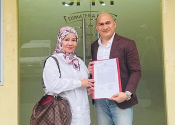 Dugaan Penggelapan Sertifikat Tanah, Dr. Suharizal Dampingi Korban Lapor ke Polda Sumbar