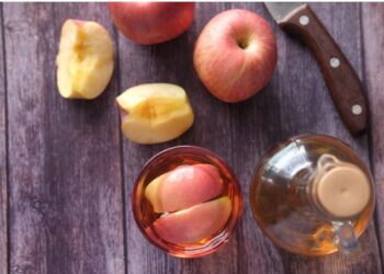 Punya Segudang Manfaat, Begini Cara Konsumsi Cuka Apel yang Benar