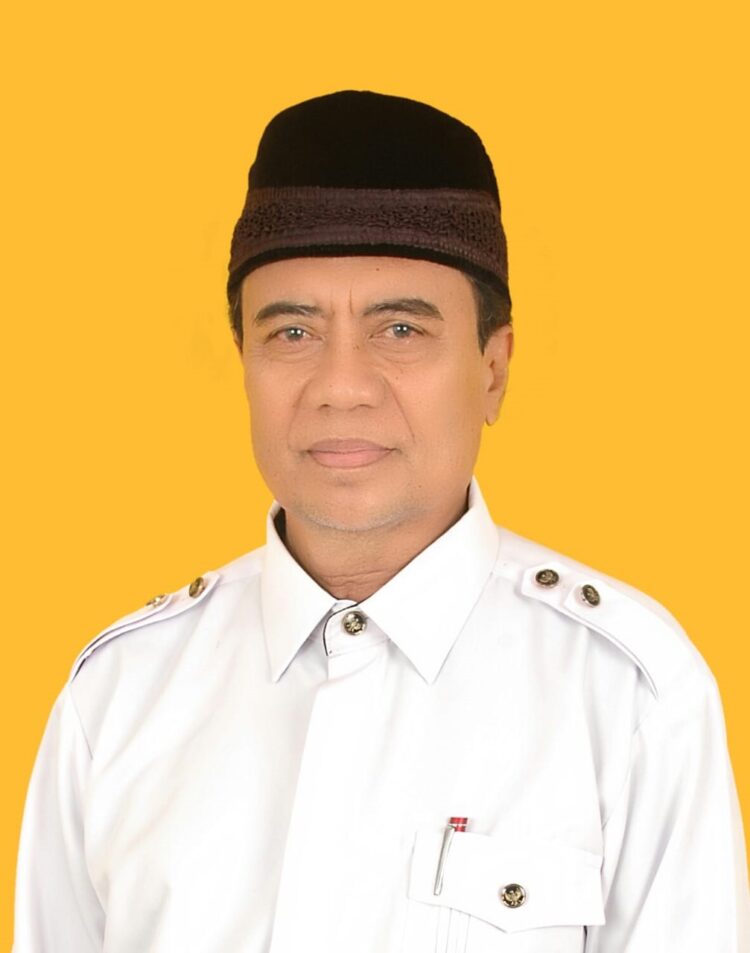 Dr. Drs. M. Sayuti Dt. Rajo Pangulu, M.Pd.