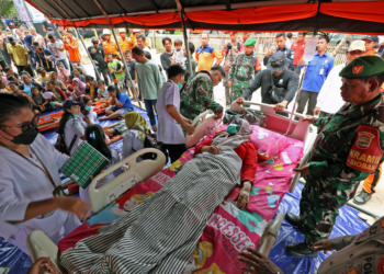 BNPB menggelar apel kesiapsiagaan dan latihan simulasi menghadapi potensi megathrust di Kabupaten Kepulauan Mentawai.