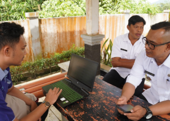 Kelurahan Silaing Kota Padang Panjang hadirkan pelayanan Identitas Kependudukan Digital (IKD) dalam pembuatan KTP Digital.