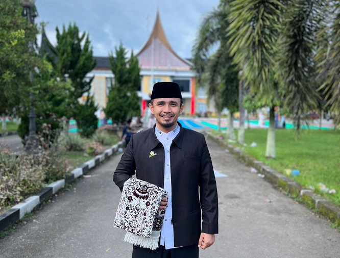 Pasangan Annisa Suci Rahmadhani- Leli Arni (ASLI) mendapatkan dukungan dari berbagai kalangan, termasuk dari generasi Millenial Dharmasraya.