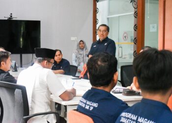 10 Tamatan SMK Semen Padang Ikuti Program Magang di PT Semen Padang