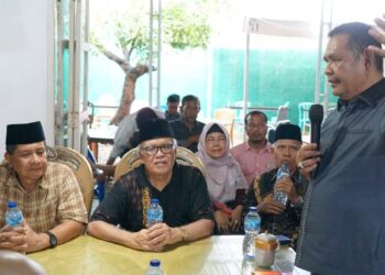 Perkumpulan Keluarga Pessel Cabang Padang Dukung Epyardi-Ekos