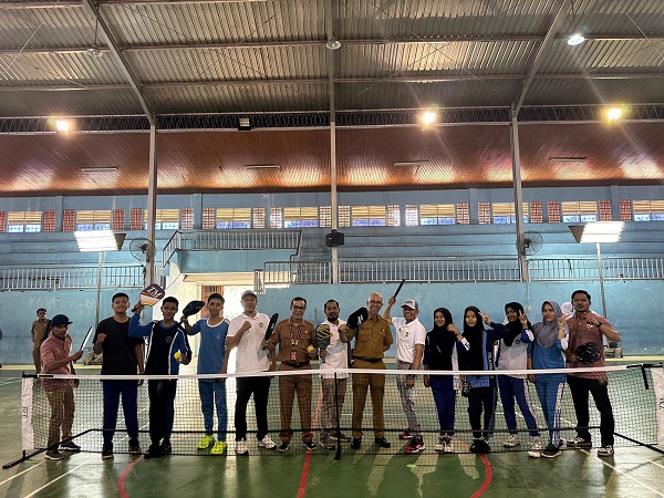 Pengprov IPF melakukan sosialisasi pengenalan dan pemahaman cabang olahraga Pickleball pada guru dan siswa siswi SMA, Senin (23/9)