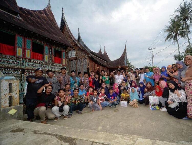 1.	Keramahtamahan masyarakat di Kampung Budaya Jawi-Jawi. IST