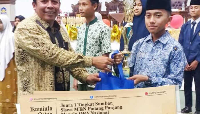 Juara 1 Tingkat Sumbar, Siswa MTsN Padang Panjang Menuju OBA Nasional