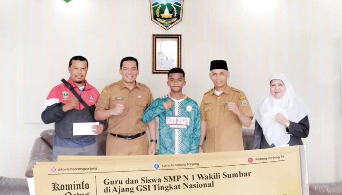 Guru dan Siswa SMP N 1 Wakili Sumbar di Ajang GSI Nasional