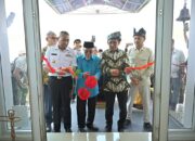 Plt Gubernur Sumbar Audy Joinaldy Dampingi Menbud Fadli Zon dalam Peresmian Museum Sastra Indonesia