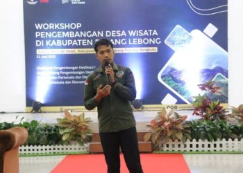 Telusuri Keindahan Sungai Gamaran dengan Arung Jeram