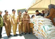 Bupati Solsel Pertegas Instruksi Validasi Data Penerima Bantuan