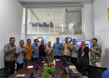 Ingkar Janji, Walhi Sumbar Laporkan Mahyeldi dan Eka Putra ke Ombudsman RI