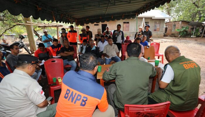Pemerintah Sosialisasikan Rencana Relokasi kepada Warga Terdampak Erupsi Gunung Lewotobi Laki-Laki