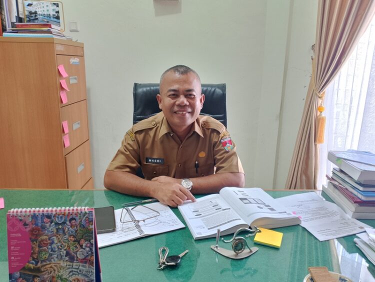 Kepala Bidang Pembinaan Ketenagaan dan Peningkatan Mutu Pendidikan (PKPMP) Disdikbud Bukittinggi Masri. Gatot