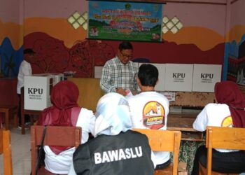 Ramlan Nurmatias Menang Telak di TPS Tempatnya Mencoblos, Mahyeldi Unggul