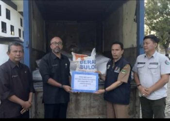 Respon Cepat Banjir Sumpur Kudus, Dinsos Sumbar Salurkan 2,8 Ton Beras untuk Warga Terdampak