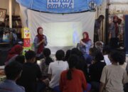 Kolaborasi UKM Cinematografi Bersama Komunitas Tanah Ombak, Edukasi Anak-anak Lewat Fotografi