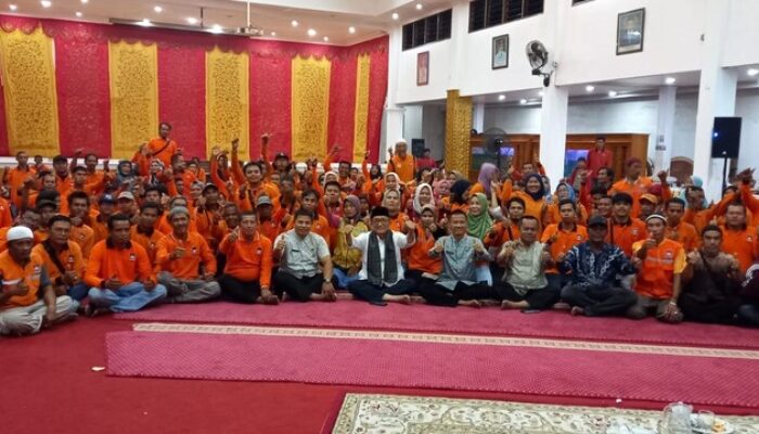 Garda Terdepan Jaga Kebersihan Kota, Hendri Septa Sebut Tolong Hargai Kerja Pasukan Oranye