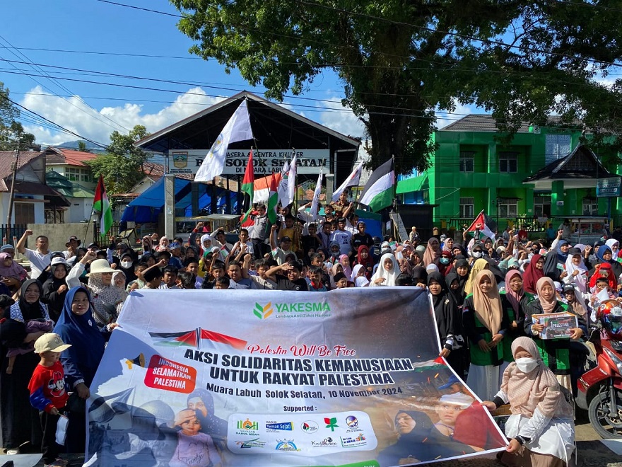 LAZ Yakesma Sumatera Barat menggelar aksi solidaritas untuk menggalang donasi dan melakukan kampanye kemerdekaan Palestina di Solok Selatan