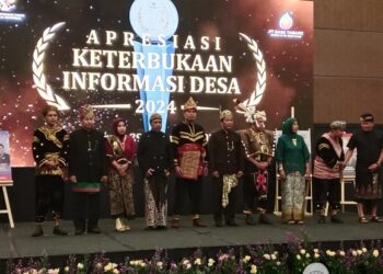 Nagari Simalanggang meraih peringkat dua Apresiasi Keterbukaan Informasi Publik Desa Tahun 2024 kategori Nagari Berkembang.