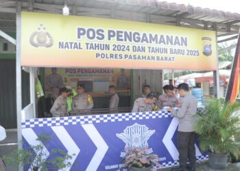 Kapolres Pasbar Lakukan Pengecekan Pos Pengamanan dan Pelayanan Operasi Lilin 2024