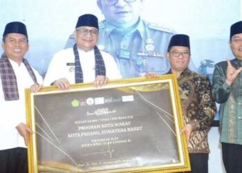 Padang Resmi Jadi Kota Wakaf Ke-6 di Indonesia