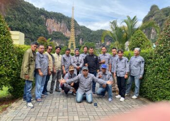 FWP Padang Pariaman Gelar Study Tour ke Harau dan Bukittinggi