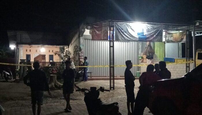 Delapan Perampok Bersenpi Beraksi di BRILink Barokah Dharmasraya, Pemilik Toko Ditembak