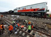 Tinjau Jalur Rel Terdampak Banjir di Grobogan, Kepala BNPB Berikan Dukungan OMC Hingga Opsi Relokasi