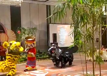 Promo Malam Malam Tahun Baru Imlek dari Hotel Santika, Cukup Rp3,9 Jutaan Untuk 7 Orang