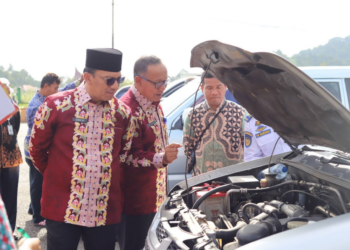 Sebanyak 160 kendaraan dinas roda empat milik Pemko Padang Panjang menjalani pemeriksaan, Kamis (2/1/2025) di Lapangan Bancalaweh.